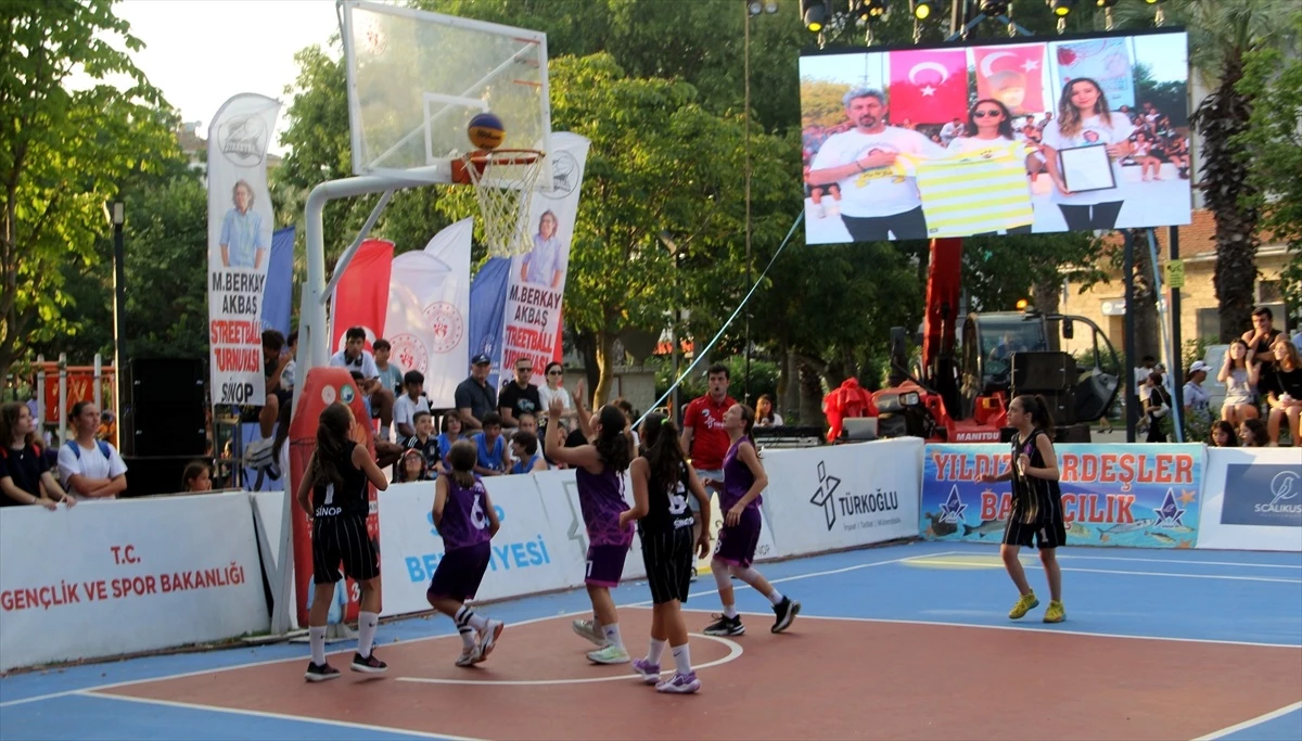 Sinop’ta Mustafa Berkay Akbaş Sokak Basketbolu Turnuvası Sonuçlandı